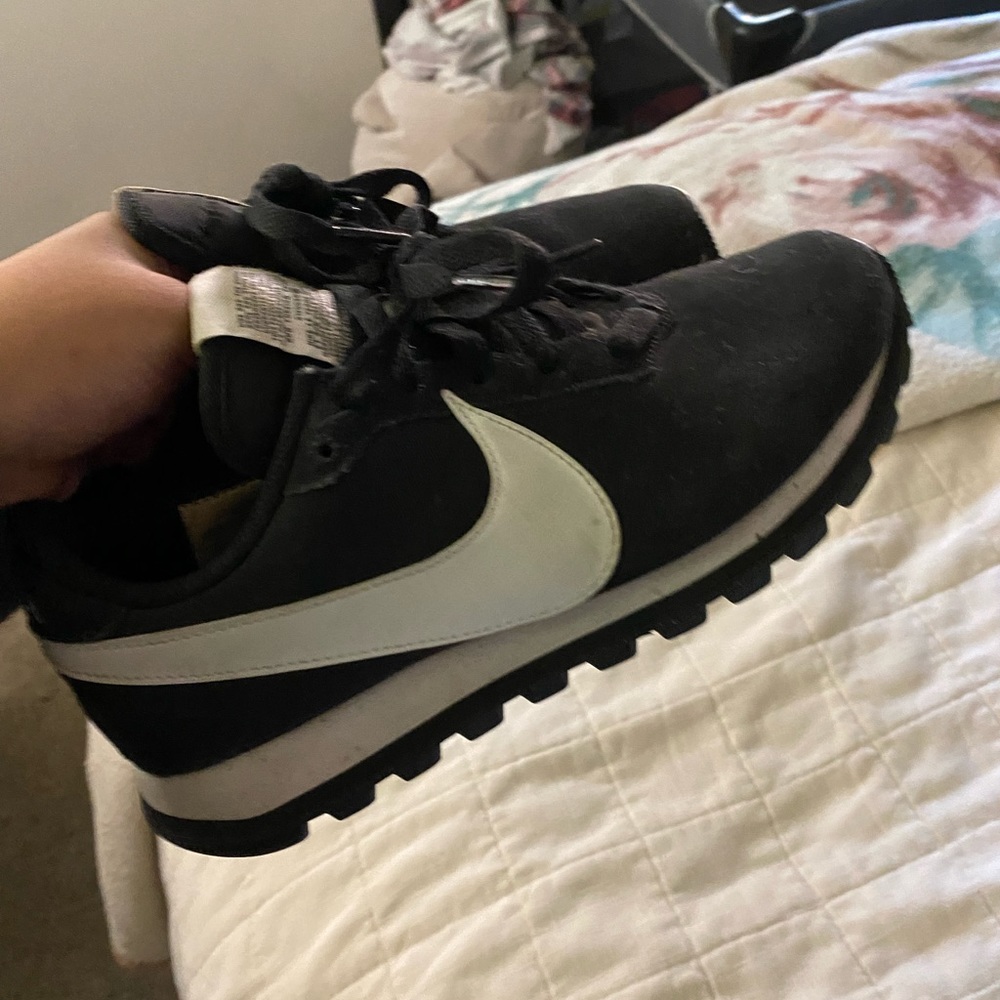 Nike swoosh